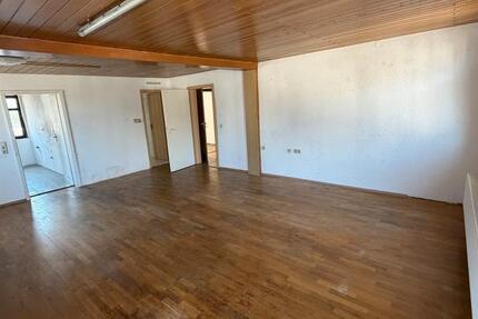 Wohnung Herborn - 4 Zimmer, 115 m&sup2;, 899&euro; | Angebot:27579252