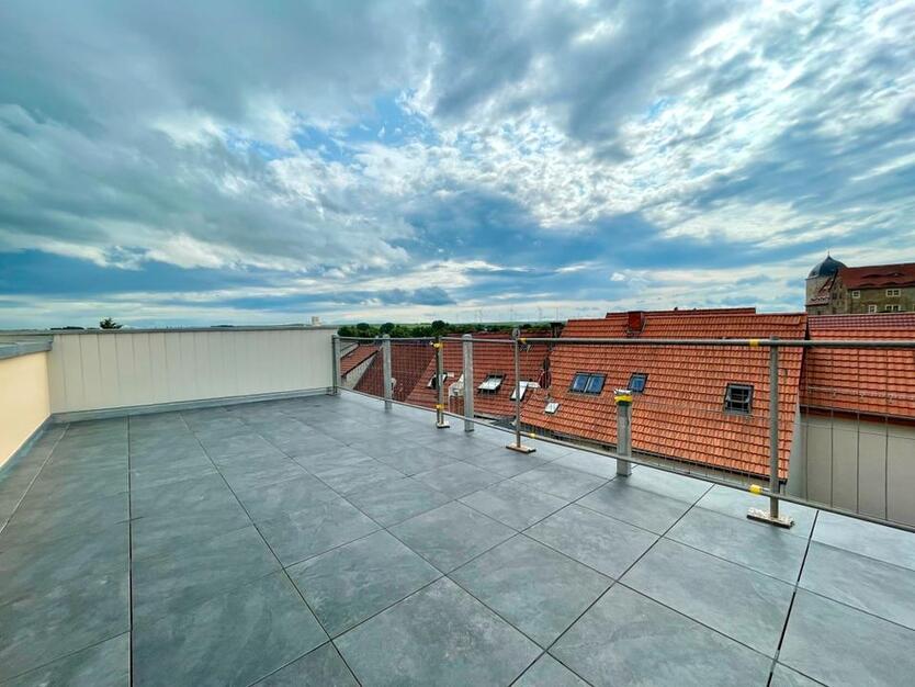 Wohnen mit Stil#5-Zimmer-Maisonette-Wohnung#Denkmal-Altbau#Großzügig#hochwertig saniert#Dachterrasse#tolle Lage
