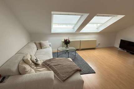 Wohnung Düsseldorf Friedrichstadt - 2 Zimmer, 61 m&sup2;, 1.120&euro; | Angebot:26663311