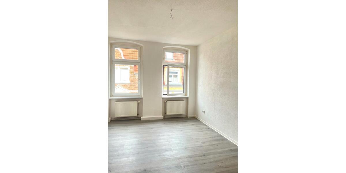 Etagenwohnung Aschersleben - 2 Zimmer, 58 m&sup2;, 350&euro; | Angebot:24847533