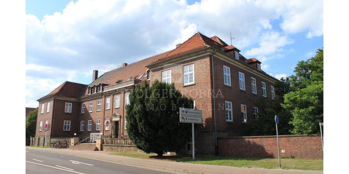 Gewerbeobjekt Salzwedel Neustadt - 2 Zimmer, 40 m&sup2;, 245&euro; | Angebot:25837757