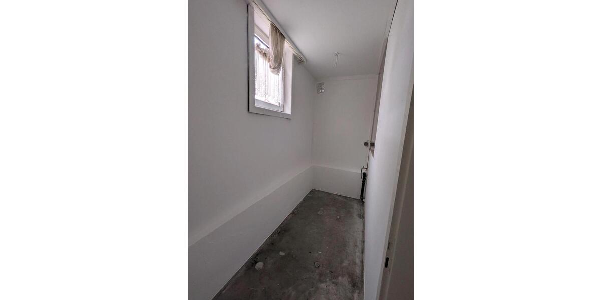 Erdgeschoßwohnung Wehretal - 3.5 Zimmer, 93 m&sup2;, 750&euro; | Angebot:26071966