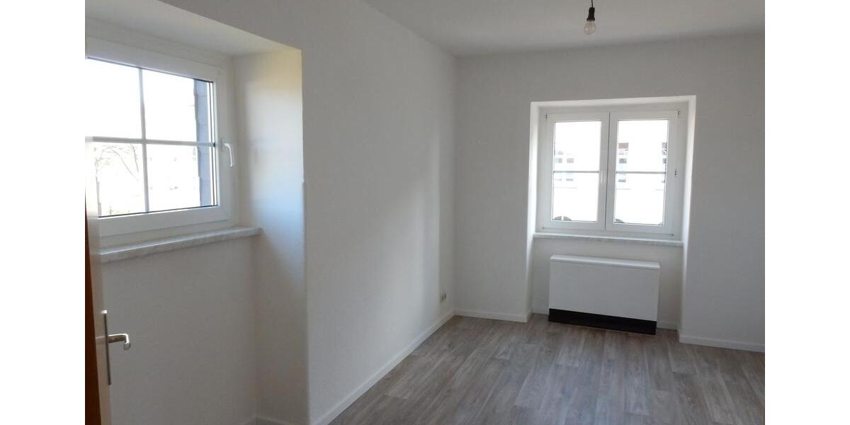 Etagenwohnung Zittau - 3 Zimmer, 73 m&sup2;, 430&euro; | Angebot:26661293
