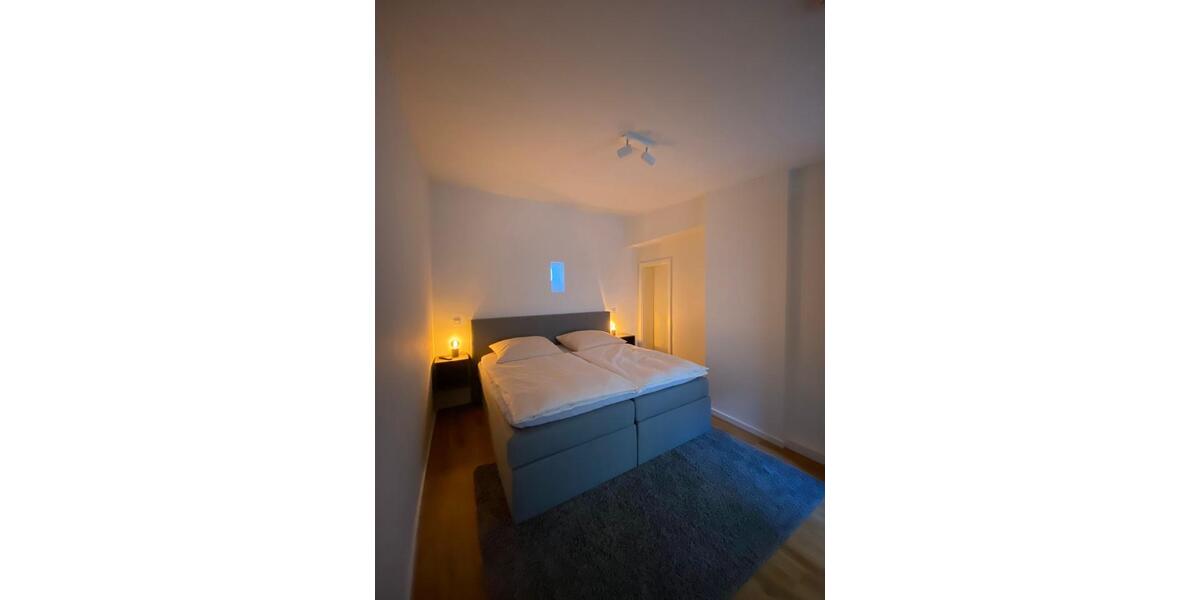Dachgeschoßwohnung Wismar Altstadt - 2 Zimmer, 70 m&sup2;, 1.250&euro; | Angebot:24924508