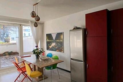 Wohnung Neuss Augustinusviertel - 5 Zimmer, 130 m&sup2;, 650&euro; | Angebot:24514721