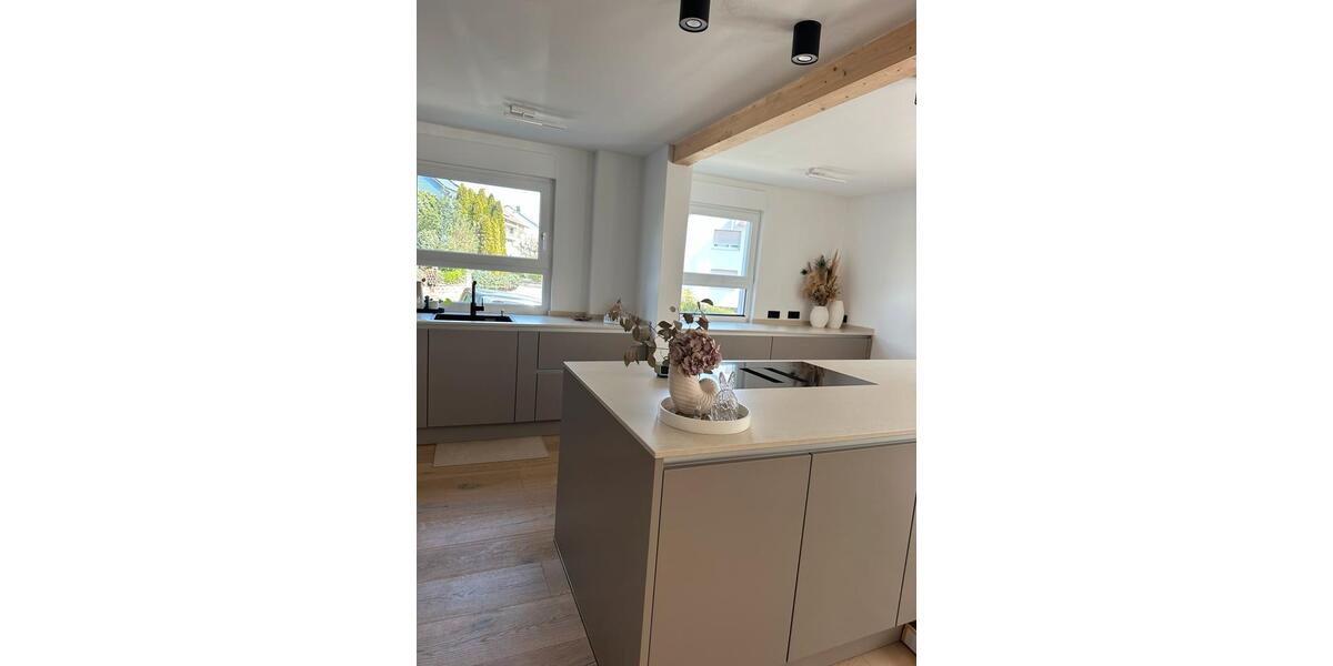 Erdgeschoßwohnung Ditzingen - 2 Zimmer, 70 m&sup2;, 1.600&euro; | Angebot:25710216