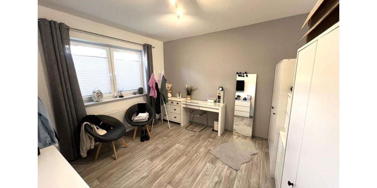 Erdgeschoßwohnung Leer (Ostfriesland) - 3 Zimmer, 98 m&sup2;, 995&euro; | Angebot:25921172