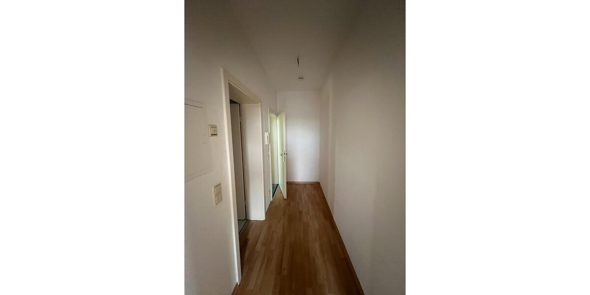 Etagenwohnung Sandersdorf-Brehna Glebitzsch - 2 Zimmer, 300&euro; | Angebot:22225710