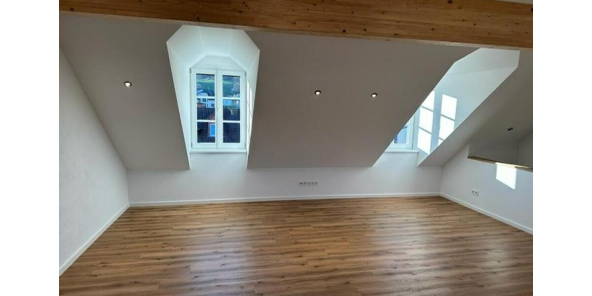 Etagenwohnung Salmtal - 5 Zimmer, 132 m&sup2;, 1.400&euro; | Angebot:24782440