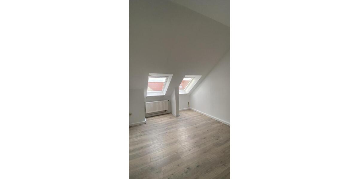 Wohnen auf Zeit Leipzig Nord - 16 Zimmer, 64 m&sup2;, 390&euro; | Angebot:26540260