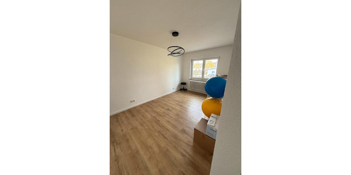 Etagenwohnung Bad Königshofen im Grabfeld - 2.5 Zimmer, 70 m&sup2;, 580&euro; | Angebot:26706066