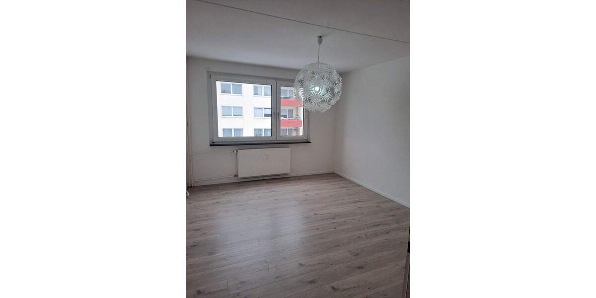 Etagenwohnung Neumünster Gadeland - 3 Zimmer, 74 m&sup2;, 670&euro; | Angebot:25139668