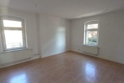 Wohnung Hohenstein-Ernstthal Ernstthal - 3 Zimmer, 79 m&sup2;, 395&euro; | Angebot:25996741