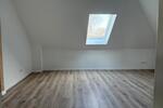 Dachgeschoßwohnung Bargteheide - 4 Zimmer, 130 m&sup2;, 1.600&euro; | Angebot:25874228