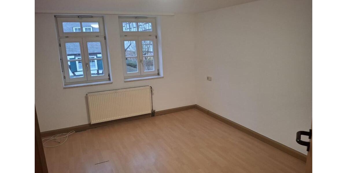 Etagenwohnung Bad Wildungen - 3 Zimmer, 62 m&sup2;, 467&euro; | Angebot:23527029