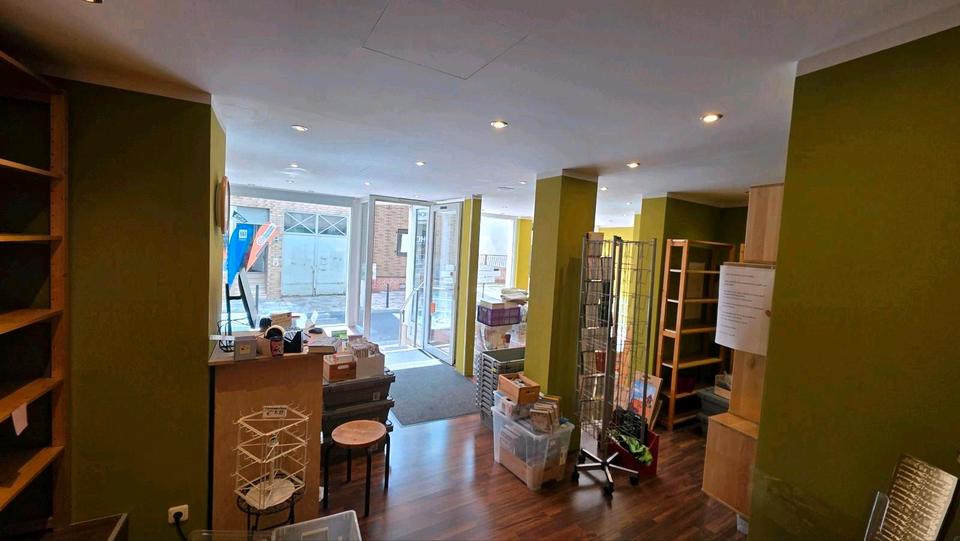 Gewerbeobjekt Bad Vilbel - 1.500&euro; | Angebot:26439292