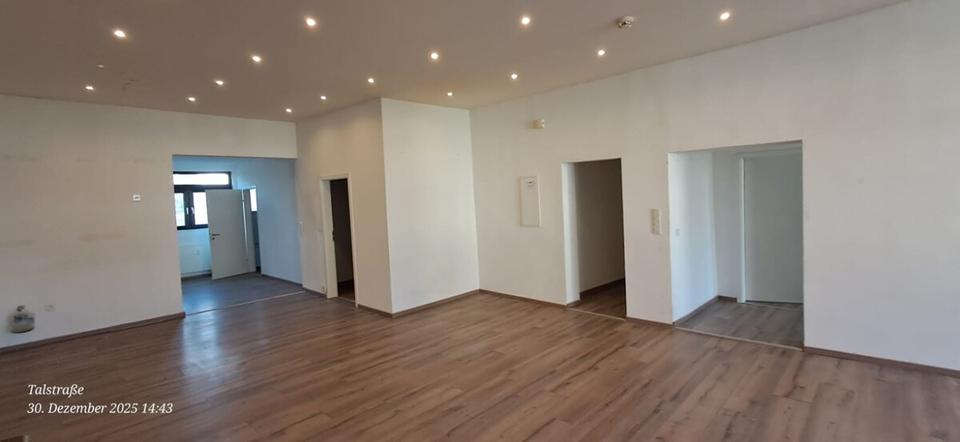 Erdgeschoßwohnung Blieskastel - 5 Zimmer, 155 m&sup2;, 995&euro; | Angebot:24350550
