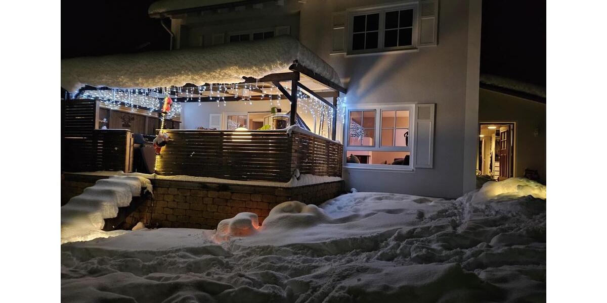 Einfamilienhaus Bergkirchen - 7 Zimmer, 160 m&sup2;, 3.000&euro; | Angebot:24979348