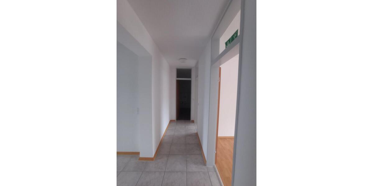Etagenwohnung Lingen (Ems) Damaschke - 3 Zimmer, 101 m&sup2;, 800&euro; | Angebot:24979485