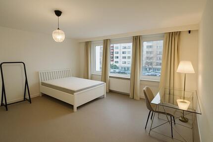 Zimmer in 4er WG in Uni Nähe möbliert All Inklusive Miete 1 zimmer