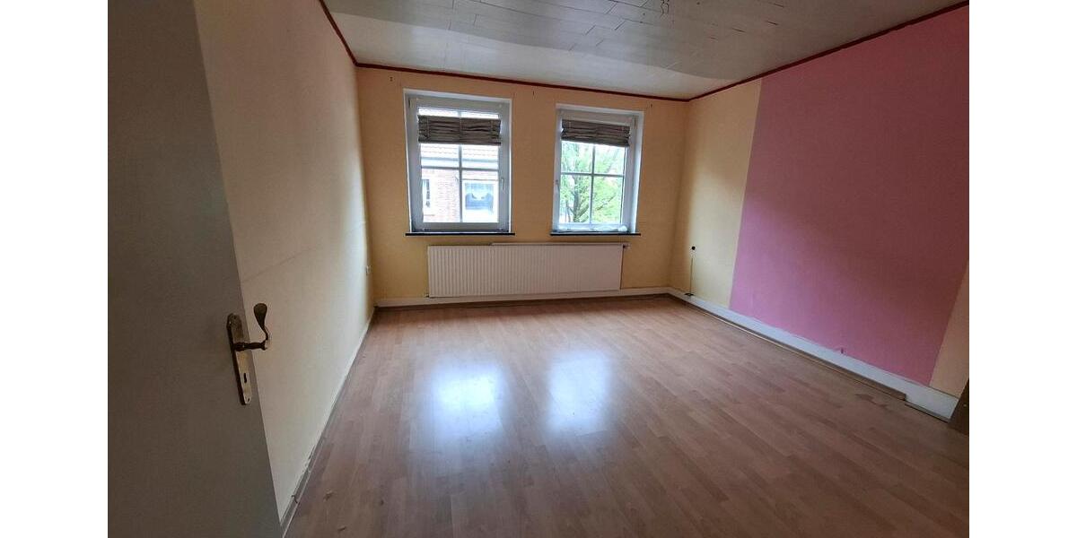 Etagenwohnung Emden - 3 Zimmer, 68 m&sup2;, 460&euro; | Angebot:26505095
