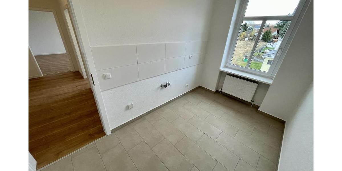 Modernisierte, helle 2 Zimmer Wohnung mit modernem Badezimmer! - Etagenwohnung Gera Ostviertel | Angebot:27370583