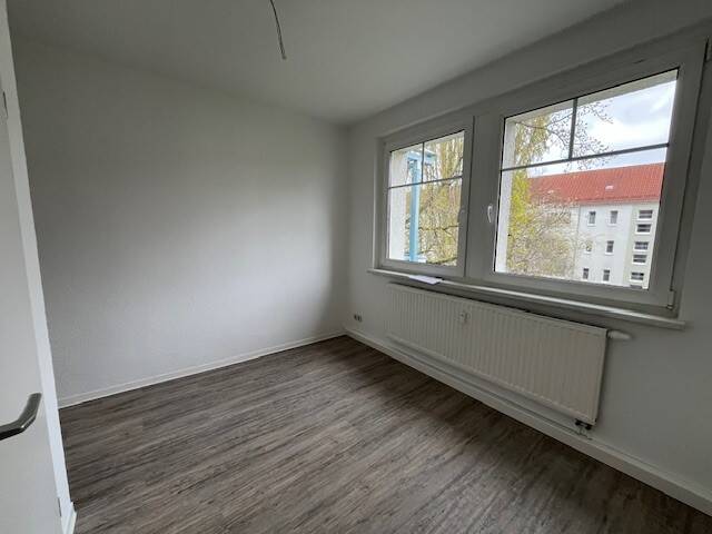 Zimmer Zwickau Eckersbach - 2 Zimmer, 50 m&sup2;, 259&euro; | Angebot:26276147