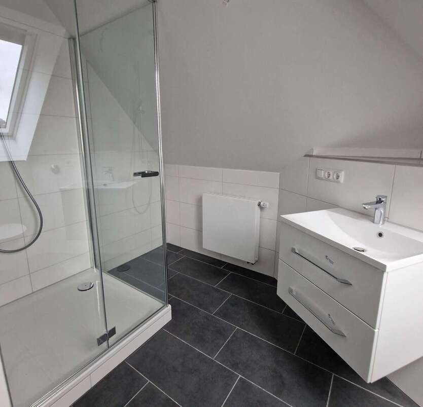 KERNSANIERTER WOHNTRAUM IM ZENTRUM VON WOLTERSDORF... 5 zimmer