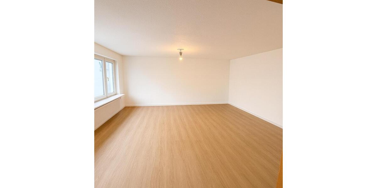Etagenwohnung Münzenberg - 5 Zimmer, 150 m&sup2;, 1.300&euro; | Angebot:25936590