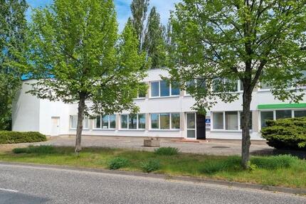 Gewerbeobjekt Neubrandenburg - 2&euro; | Angebot:26486087