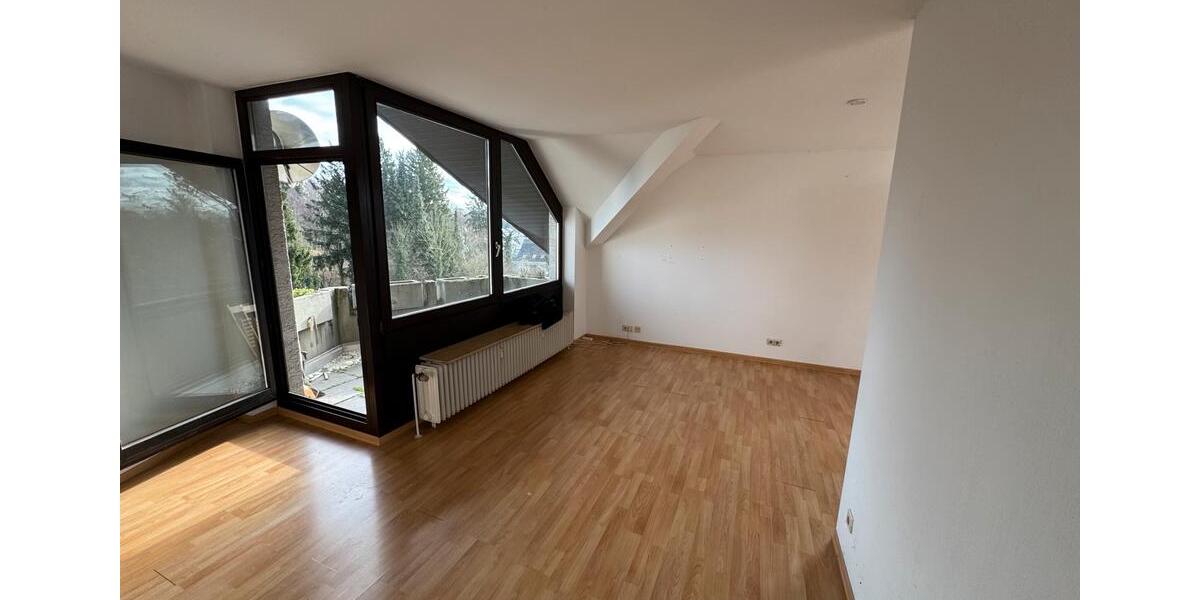 Dachgeschoßwohnung Rösrath - 2 Zimmer, 62 m&sup2;, 670&euro; | Angebot:24757138
