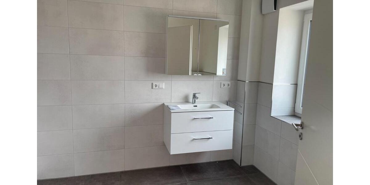 Erdgeschoßwohnung Saterland - 2 Zimmer, 80 m&sup2;, 950&euro; | Angebot:26442168