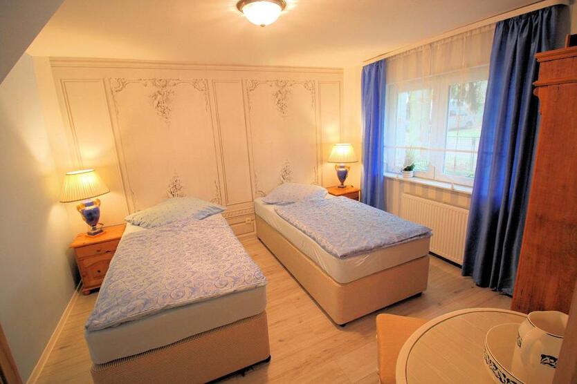 Haus im Grünen mit 600 qm schönen Garten + Sauna - Berlin Süd 4 zimmer