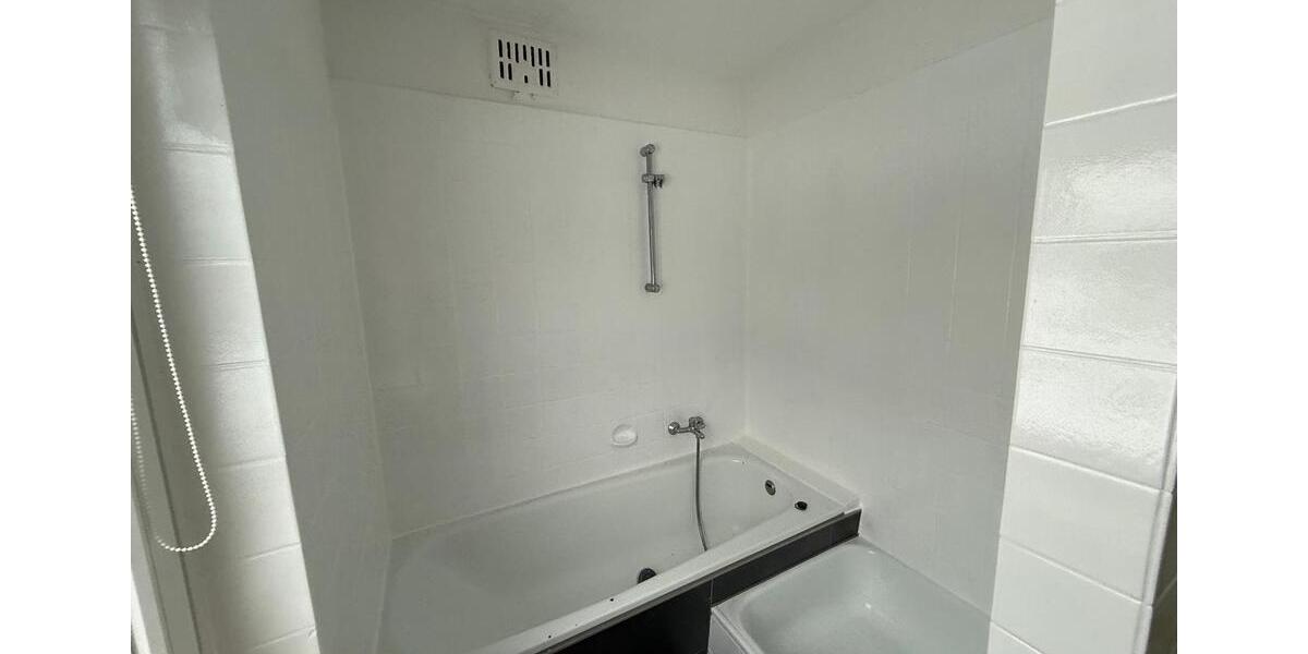 Etagenwohnung Bremen Neustadt - 4 Zimmer, 78 m&sup2;, 680&euro; | Angebot:25043801