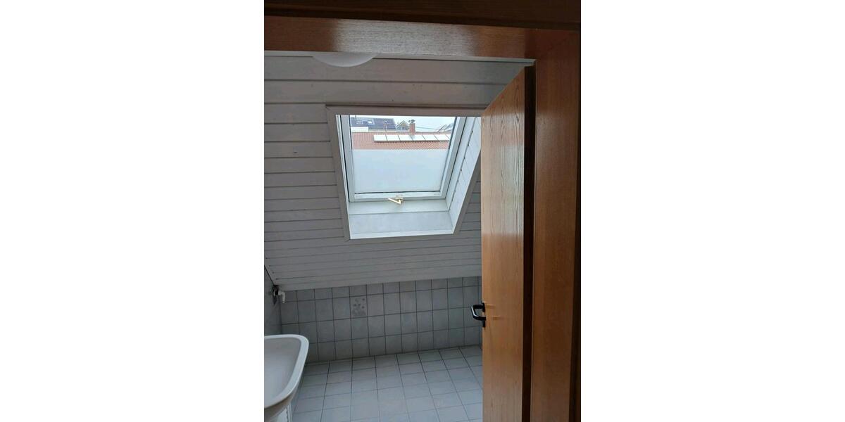 Dachgeschoßwohnung Westerheim - 2.5 Zimmer, 75 m&sup2;, 850&euro; | Angebot:26619590