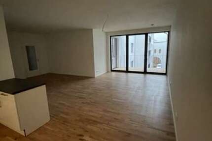 Wohnung zum Mieten in Magdeburg 1.237,86 € 141.47 m² 4 zimmer