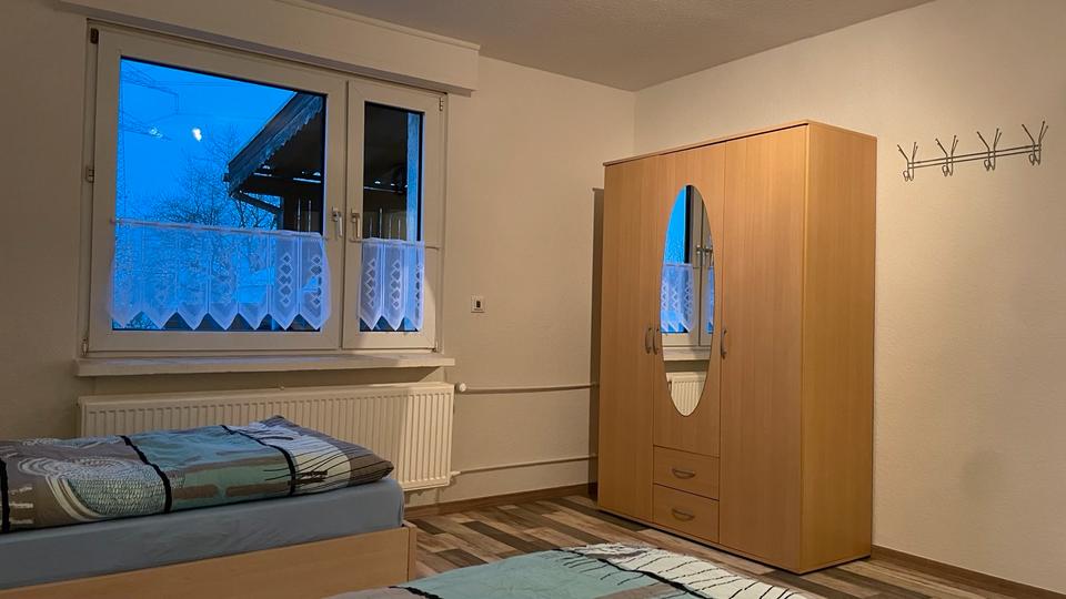 Wohnen auf Zeit Dormagen Sankt Peter - 3 Zimmer, 90 m&sup2;, 15&euro; | Angebot:25412844