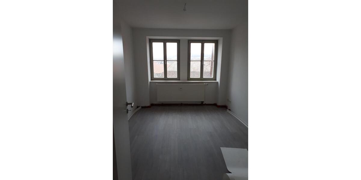 Dachgeschoßwohnung Sangerhausen - 3 Zimmer, 82 m&sup2;, 540&euro; | Angebot:25959295