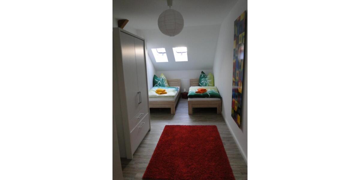 Dachgeschoßwohnung Jüterbog - 3 Zimmer, 107 m&sup2;, 1.175&euro; | Angebot:23068108