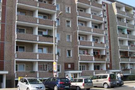 Wohnung Anklam Mittelfeld - 3 Zimmer, 60 m&sup2;, 330&euro; | Angebot:26658919