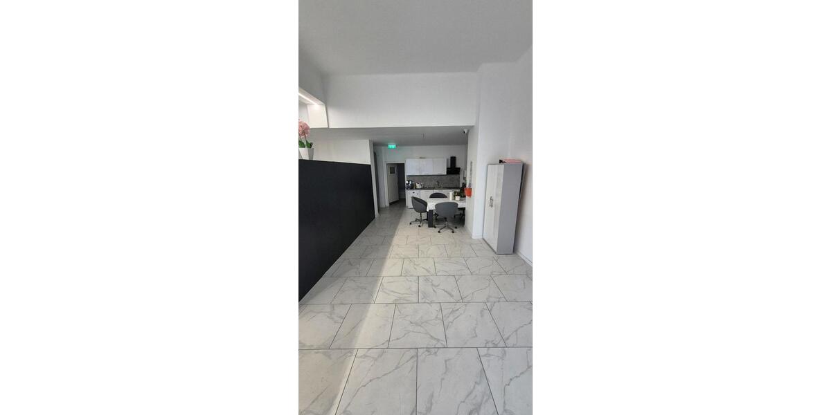 Gewerbeobjekt Düsseldorf Stadtbezirk 2 - 2.000&euro; | Angebot:24444105