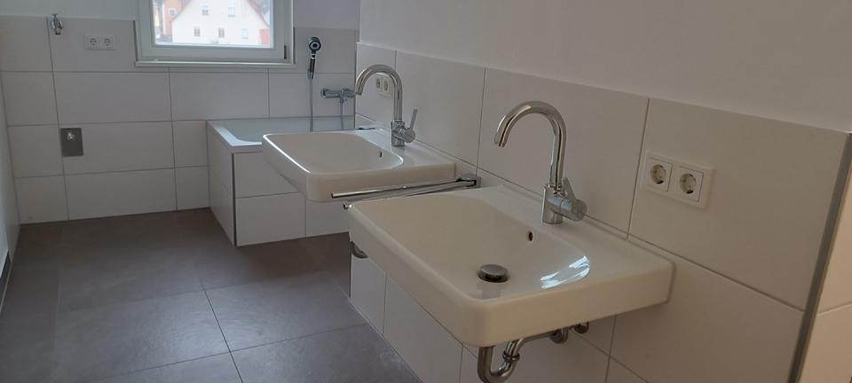 Dachgeschoßwohnung Wassertrüdingen - 5 Zimmer, 117 m&sup2;, 1.060&euro; | Angebot:24877180