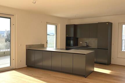 Wohnung Leonberg - 4 Zimmer, 121 m&sup2;, 2.484&euro; | Angebot:23712507