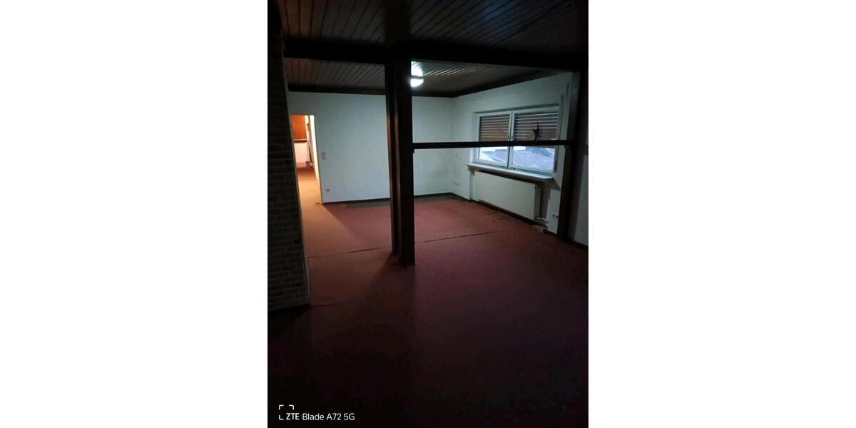 Etagenwohnung Gernsheim - 3 Zimmer, 100 m&sup2;, 1.380&euro; | Angebot:25994568