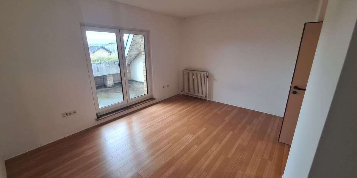 Etagenwohnung Paderborn - 1 Zimmer, 24 m&sup2;, 240&euro; | Angebot:25270939