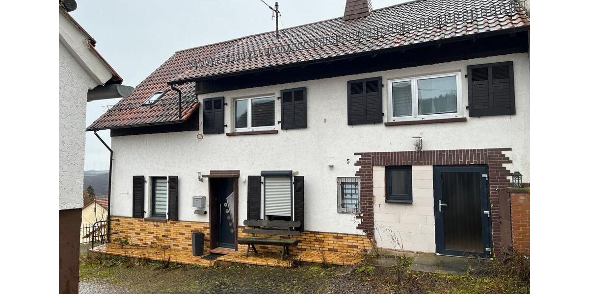Bauernhaus, Landhaus Rammelsbach - 5 Zimmer, 156 m&sup2;, 1.000&euro; | Angebot:25949527