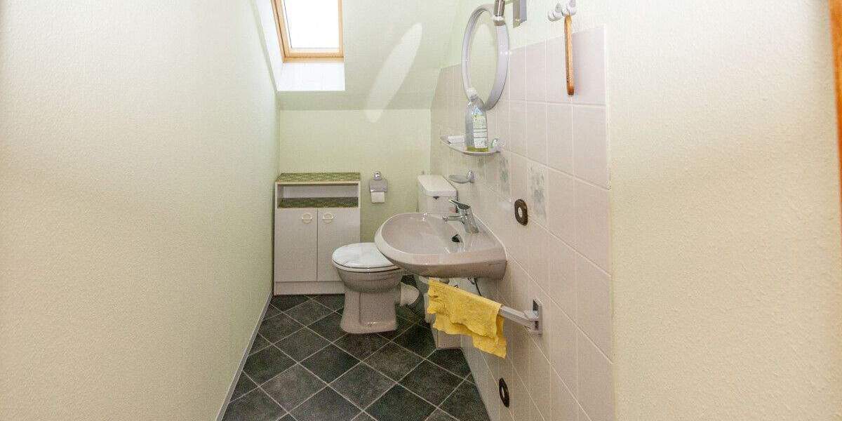 Einfamilienhaus Goslar Oker - 7 Zimmer, 148 m&sup2;, 1.350&euro; | Angebot:24778955