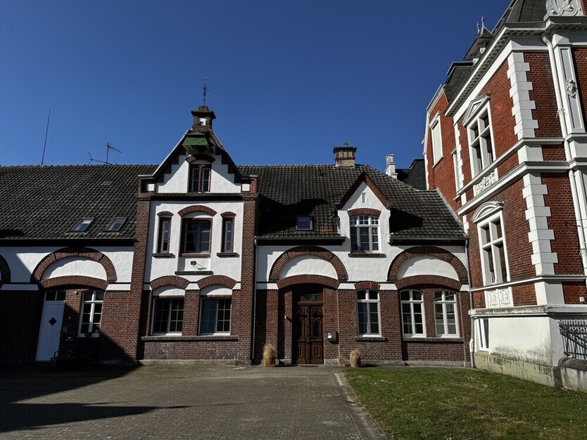 Großzügiges Wohnen mit Garten und Weitblick!
