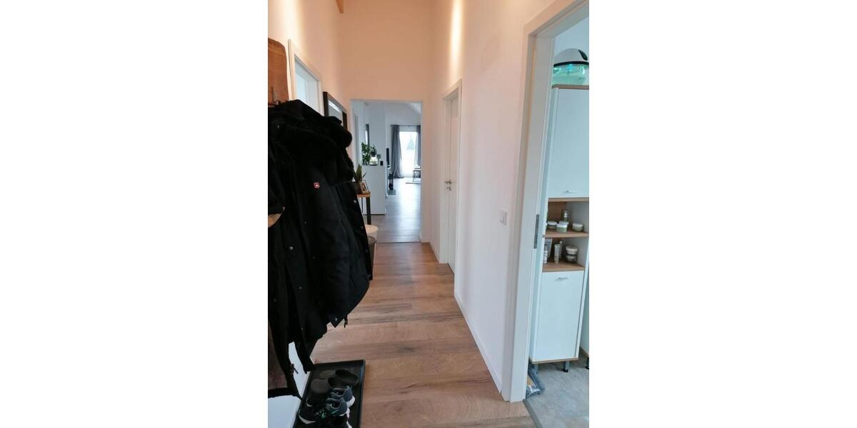 Etagenwohnung Parkstetten - 3 Zimmer, 90 m&sup2;, 1.150&euro; | Angebot:25931440