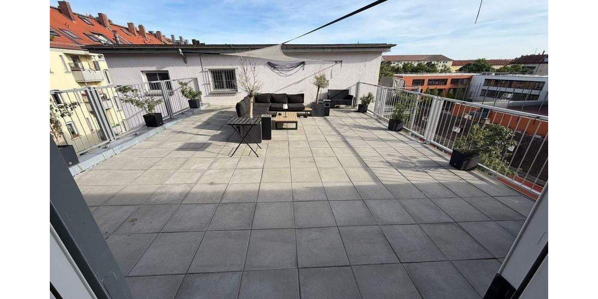 Etagenwohnung Nürnberg Steinbühl - 2 Zimmer, 65 m&sup2;, 950&euro; | Angebot:26741046